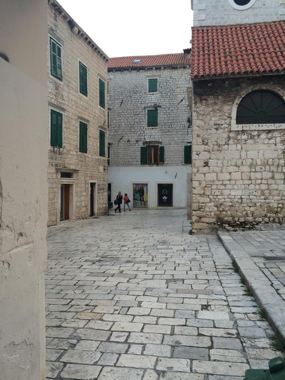 Old Town Apartment Šibenik Exteriör bild