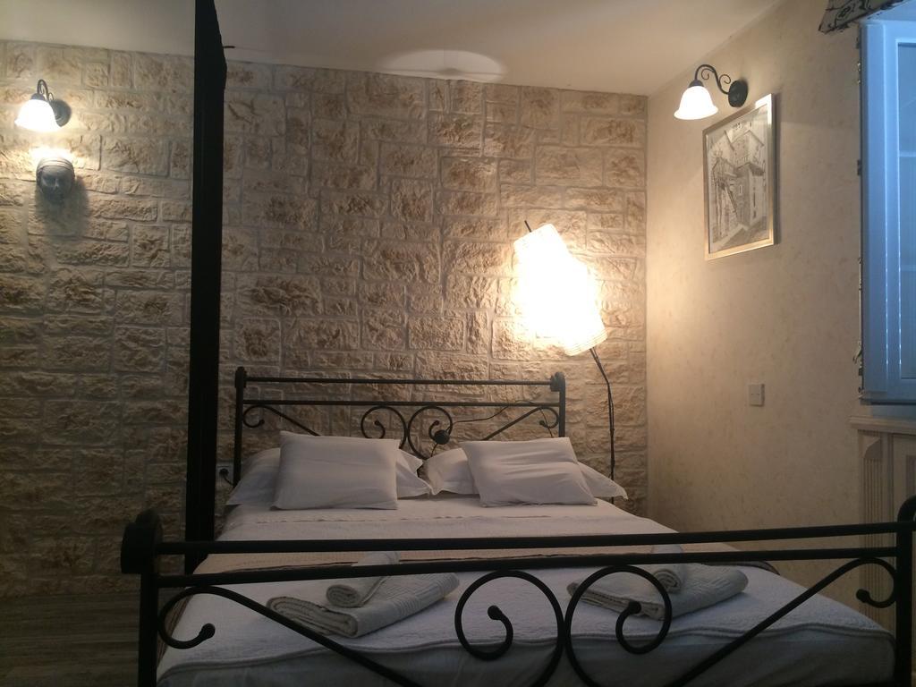 Old Town Apartment Šibenik Exteriör bild