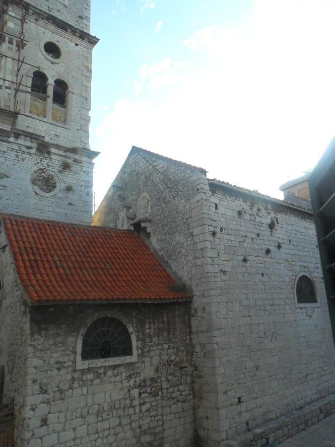 Old Town Apartment Šibenik Rum bild