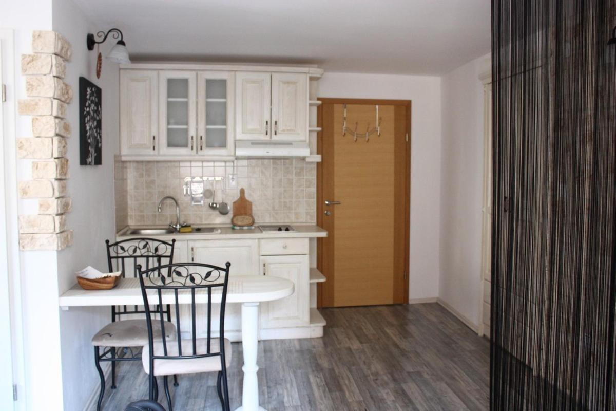 Old Town Apartment Šibenik Rum bild